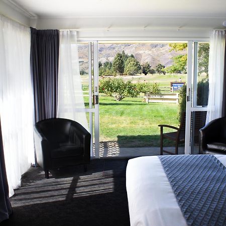 Lake Dunstan Motel Cromwell Exteriör bild